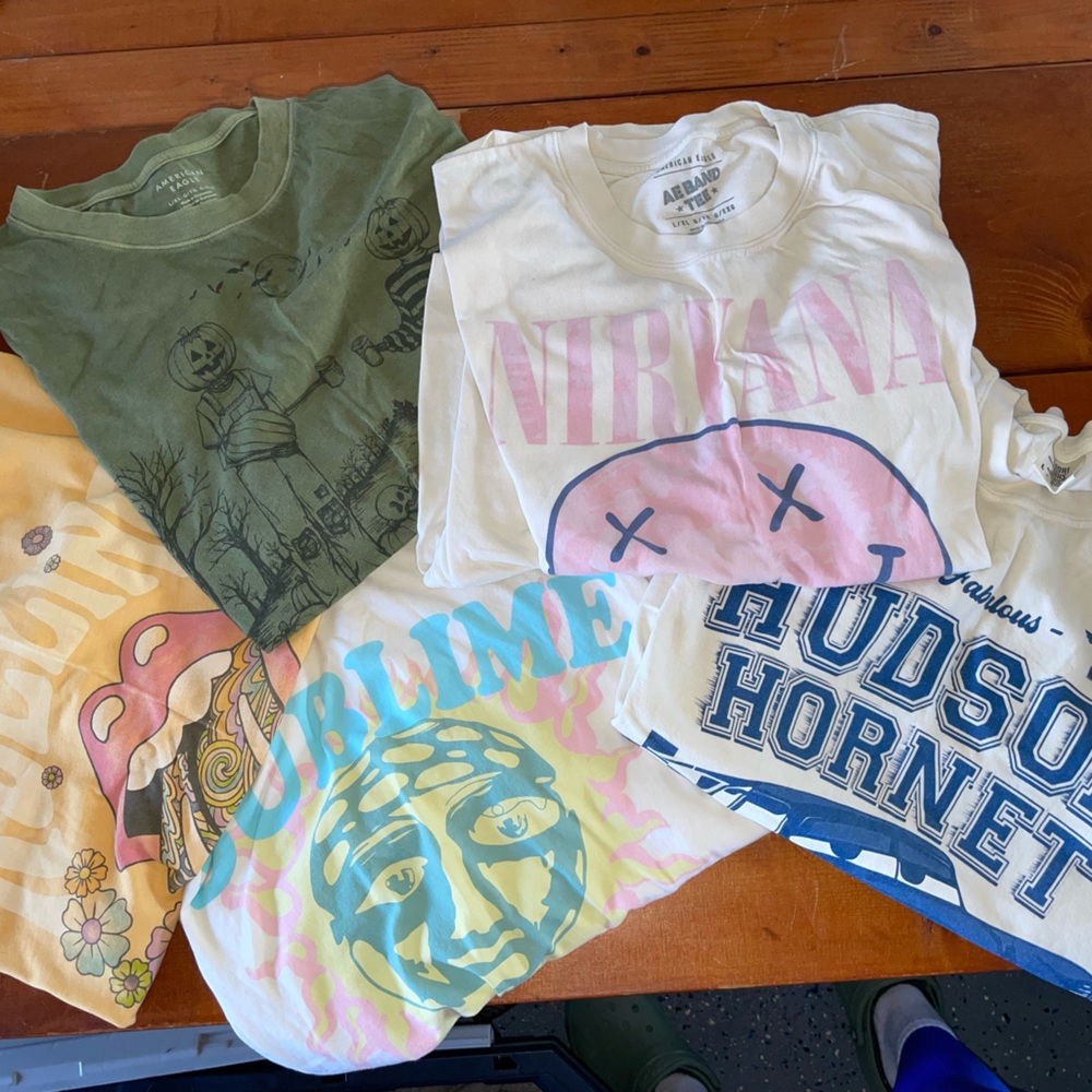 Womens Graphic T-Shirts - Bundle